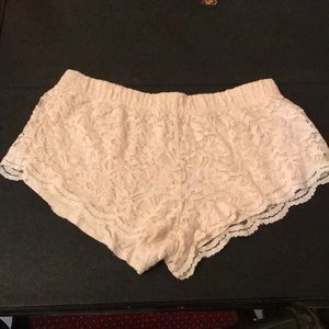 White lace flowy shorts